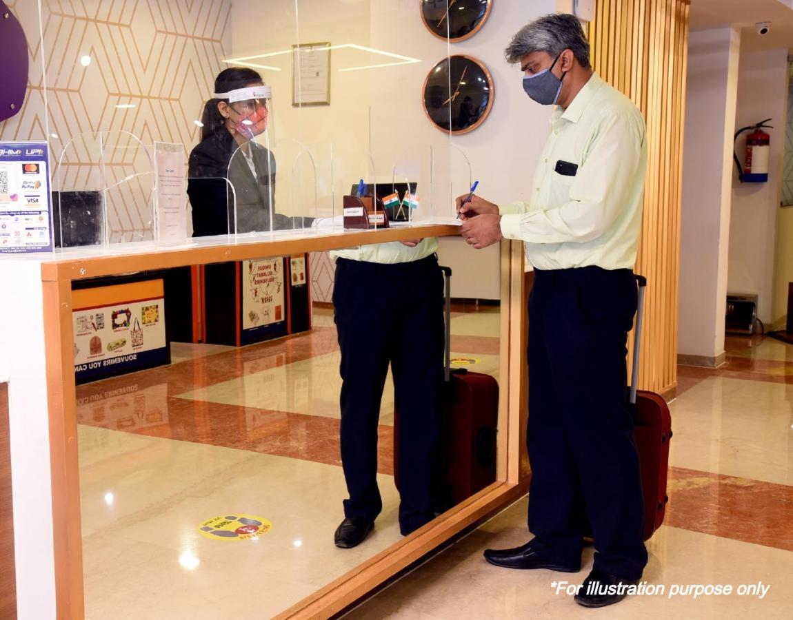 Hotel Oyo 60577 Sukhmani Residency Indore Exterior foto